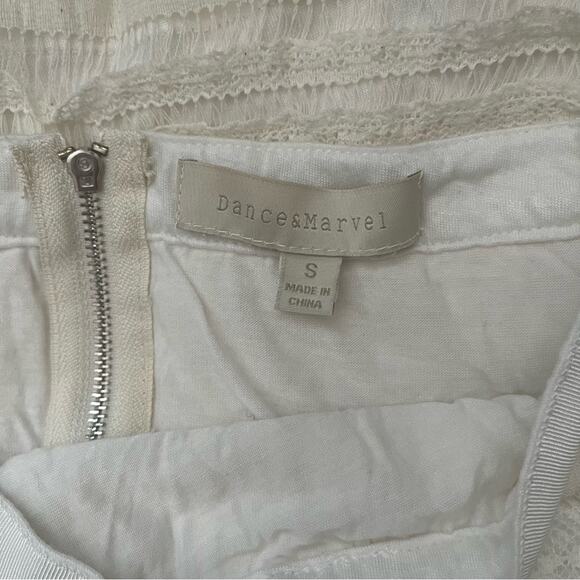 Dance & Marvel Lace Skirt Cream Size Small - Picture 2 of 3